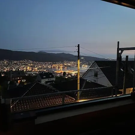 Near The Floibanen, Cable Car Apartman Bergen